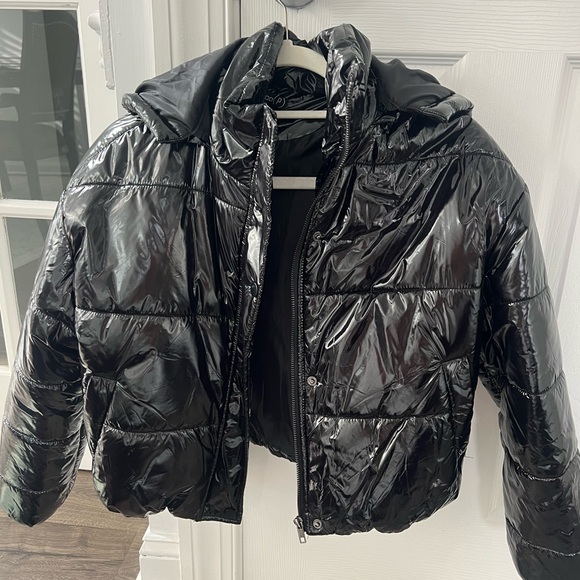 Boohoo cropped faux leather bubble jacket - Picture 3 of 3